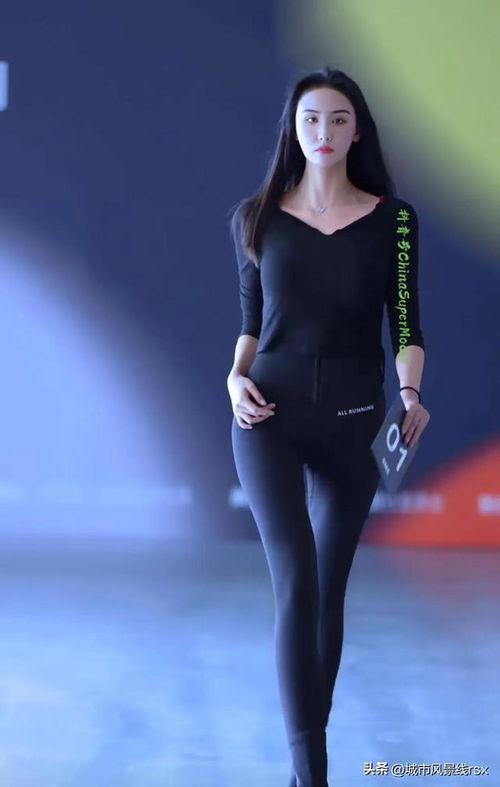 国产模特宋可欣视频,国产模特的时尚风采与魅力展现