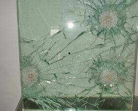 国产防弹玻璃的视频,坚不可摧的科技守护